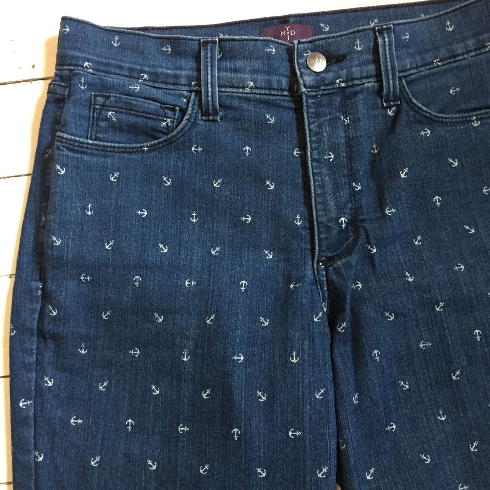 NYDJ Denim Capri/Crop Pant with Anchor Print - Picture 3 of 6